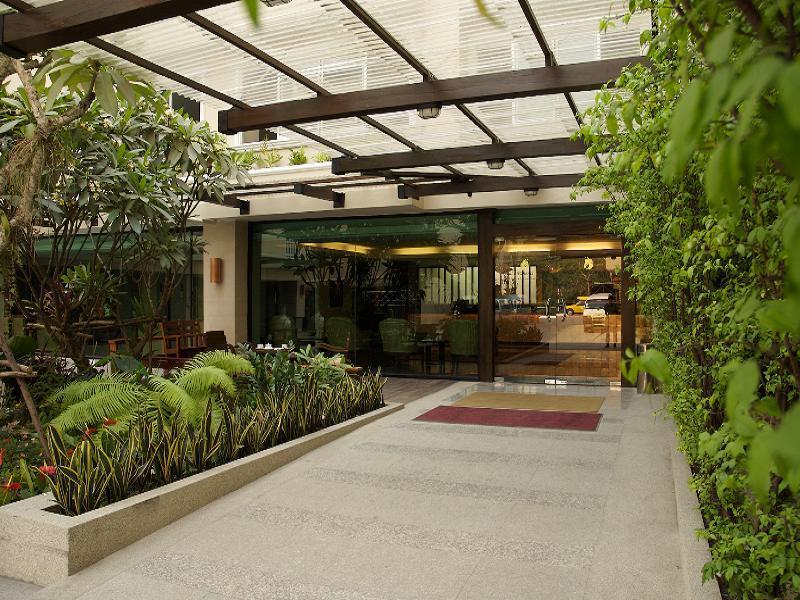 Royal Panerai Hotel Chiangmai Chiang Mai Exterior photo